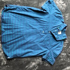 Gap Short Sleeve Shirt
